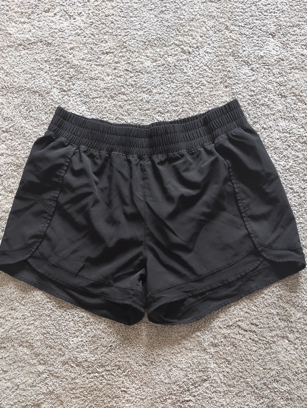 GAIAM Black Athletic Shorts Size Large